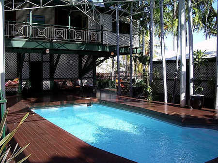 McAlpine House - Gold Coast 4U 3