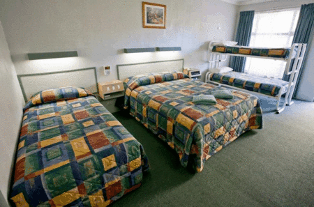 Alluna Motel - Accommodation Gold Coast 3
