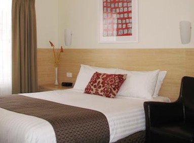 Club Motel - Accommodation Gold Coast 2