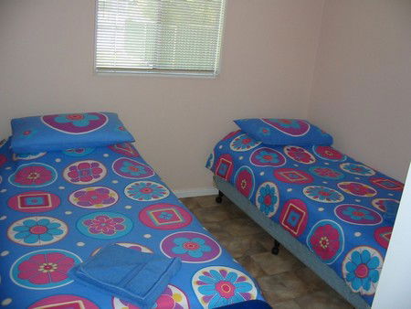 JJ's Holiday Cottages - Mitchell Street - Accommodation Gold Coast 0