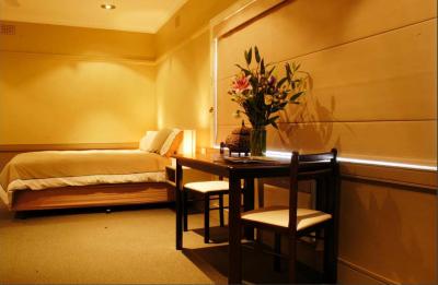 Manning Motel - Accommodation Gold Coast 2