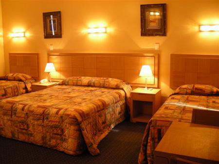 Desert Sand Motor Inn - Accommodation Gold Coast 3