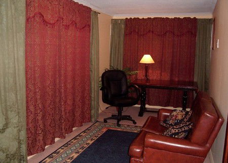 Golden Hearth Cottages - Accommodation Gold Coast 3