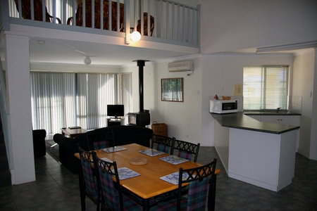Walpole Bayside Villas - Accommodation Gold Coast 2
