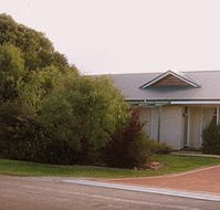 Acacia Grove Holiday House - Accommodation Gold Coast