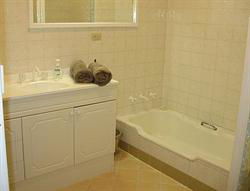 Acacia Grove Holiday House - Accommodation Gold Coast 4