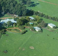 Harvey Hills Farmstay Chalets - Accommodation Gold Coast