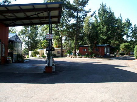 Warren Way Caravan Park - Accommodation Gold Coast 0