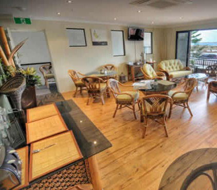 Breakwater Bed And Breakfast - Accommodation Gold Coast 2