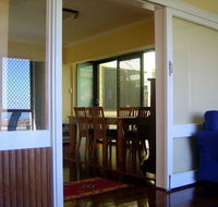 Beach House Shoalwater - Gold Coast 4U