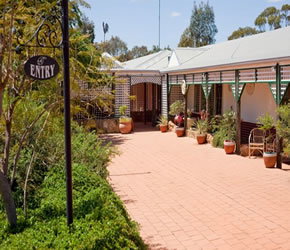 Avalon Homestead - Accommodation Gold Coast 0