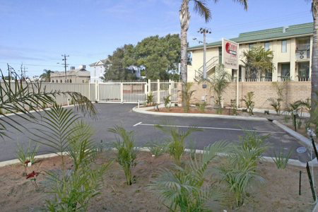 Como Apartments - Geraldton - Accommodation Gold Coast 5