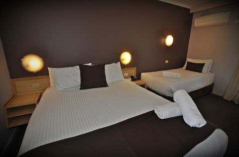 Best Western Hospitality Inn Carnarvon - Accommodation Gold Coast 3