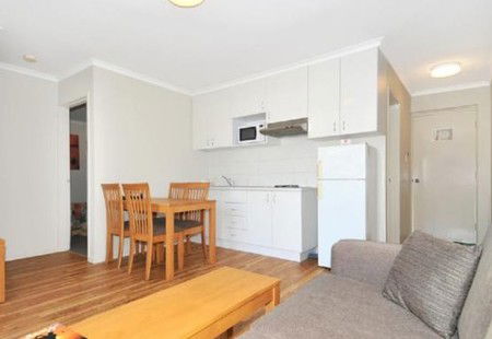 Comfort Inn Crest Mandurah Motel & Apartments - Accommodation Gold Coast 3