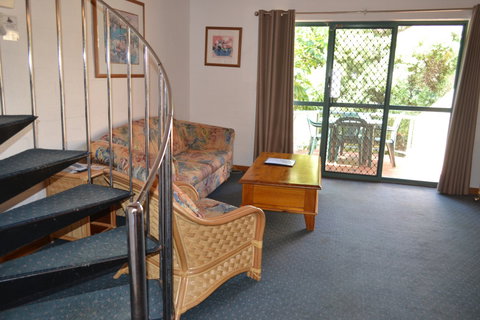 Cottesloe Beach Chalets - Accommodation Gold Coast 5