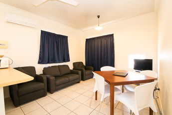 Oceanside Village Denham Monkey Mia - Gold Coast 4U 2