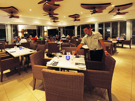 Oaks Broome - Gold Coast 4U 3