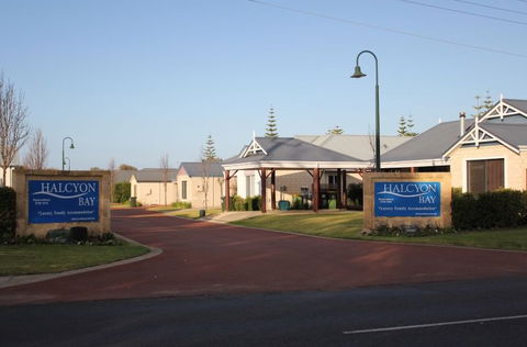 Halcyon Bay - Accommodation Gold Coast 2
