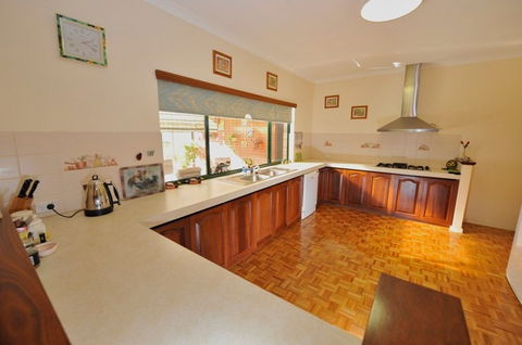 Homestead Bed And Breakfast - Gold Coast 4U 3