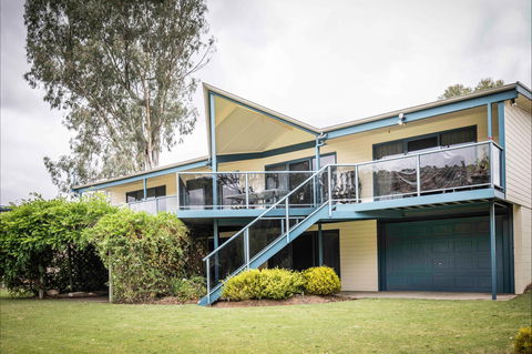 3077 Purnong - River  Shack Rentals - Accommodation Gold Coast 0