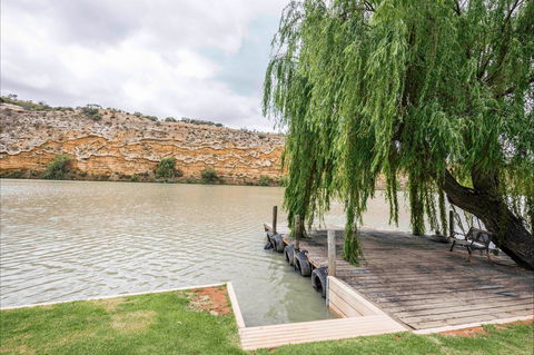 3077 Purnong - River  Shack Rentals - Accommodation Gold Coast 2