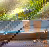 Adelaide Hills Retreats - The Nest - Accommodation Gold Coast