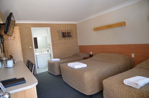 Alexander Motor Inn Moree - Accommodation Gold Coast 0