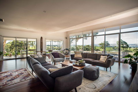 Altamira Retreat - Accommodation Gold Coast 0