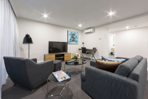 Avenue Hotel Canberra - Accommodation Gold Coast 0