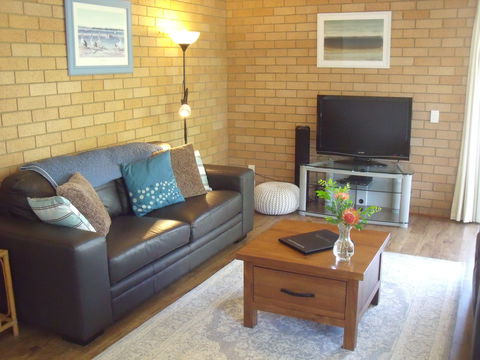Beachcomber Apartments - Accommodation Gold Coast 0