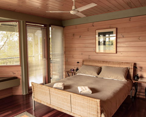 Bombah Point Eco Cottages - Gold Coast 4U 2
