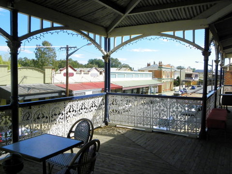 Canowindra Old Vic Inn - Accommodation Gold Coast 1