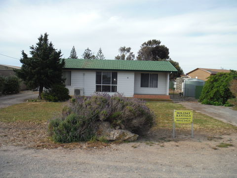 Capella Court - Accommodation Gold Coast 0