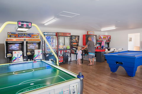 Dicky Beach Family Holiday Park - Accommodation Gold Coast 1