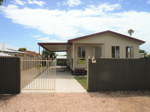 East End Tranquility - Accommodation Gold Coast 0