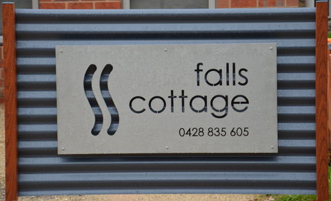 Falls Cottage Whitfield - Accommodation Gold Coast 0