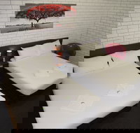 Jackaroo Apartments - Motel - Accommodation Gold Coast