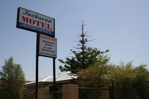 Jackaroo Apartments - Motel - Accommodation Gold Coast 1