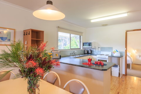 Jetty Road Retreat - Accommodation Gold Coast 2
