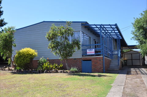 Khancoban Holiday House - Gold Coast 4U 1