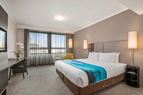 Mantra Parramatta - Accommodation Gold Coast 1