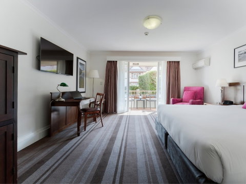 Mercure Canberra - Accommodation Gold Coast 2
