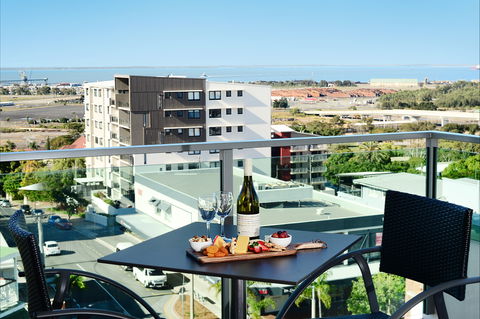 Oaks Gladstone Grand Hotel - Accommodation Gold Coast 0