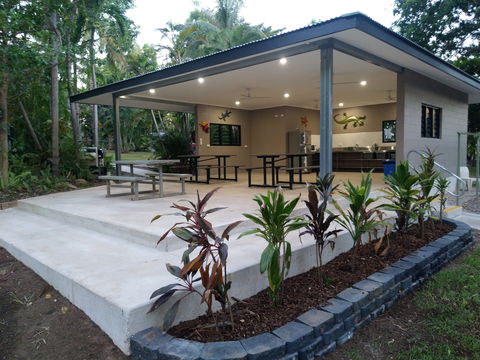 Oasis Tourist Park - Accommodation Gold Coast 1