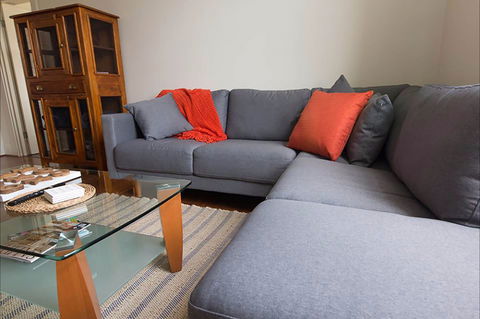 Our Little Gem B &B - Accommodation Gold Coast 2