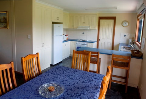 Ribbonwood Cottages - Accommodation Gold Coast 1
