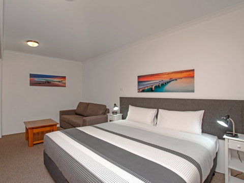 River Street Motel - Accommodation Gold Coast 0