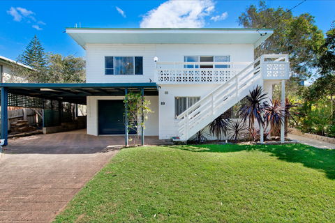 Salt Breeze - Accommodation Gold Coast 0
