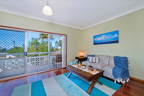 Salt Breeze - Accommodation Gold Coast 2