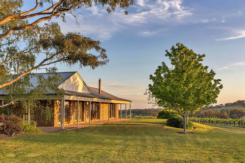 Simon Tolley Lodge - Accommodation Gold Coast 1